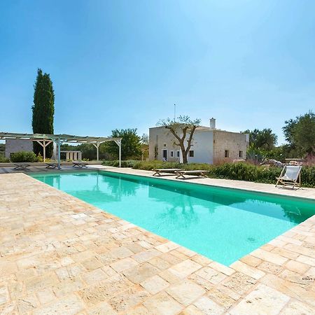Villa Casale Con Cipresso Ostuni Exterior foto