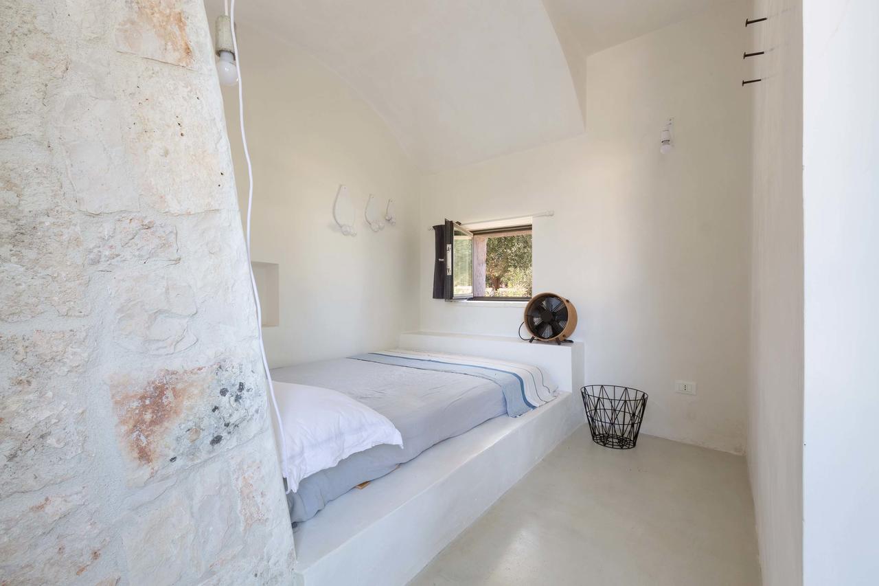 Villa Casale Con Cipresso Ostuni Exterior foto
