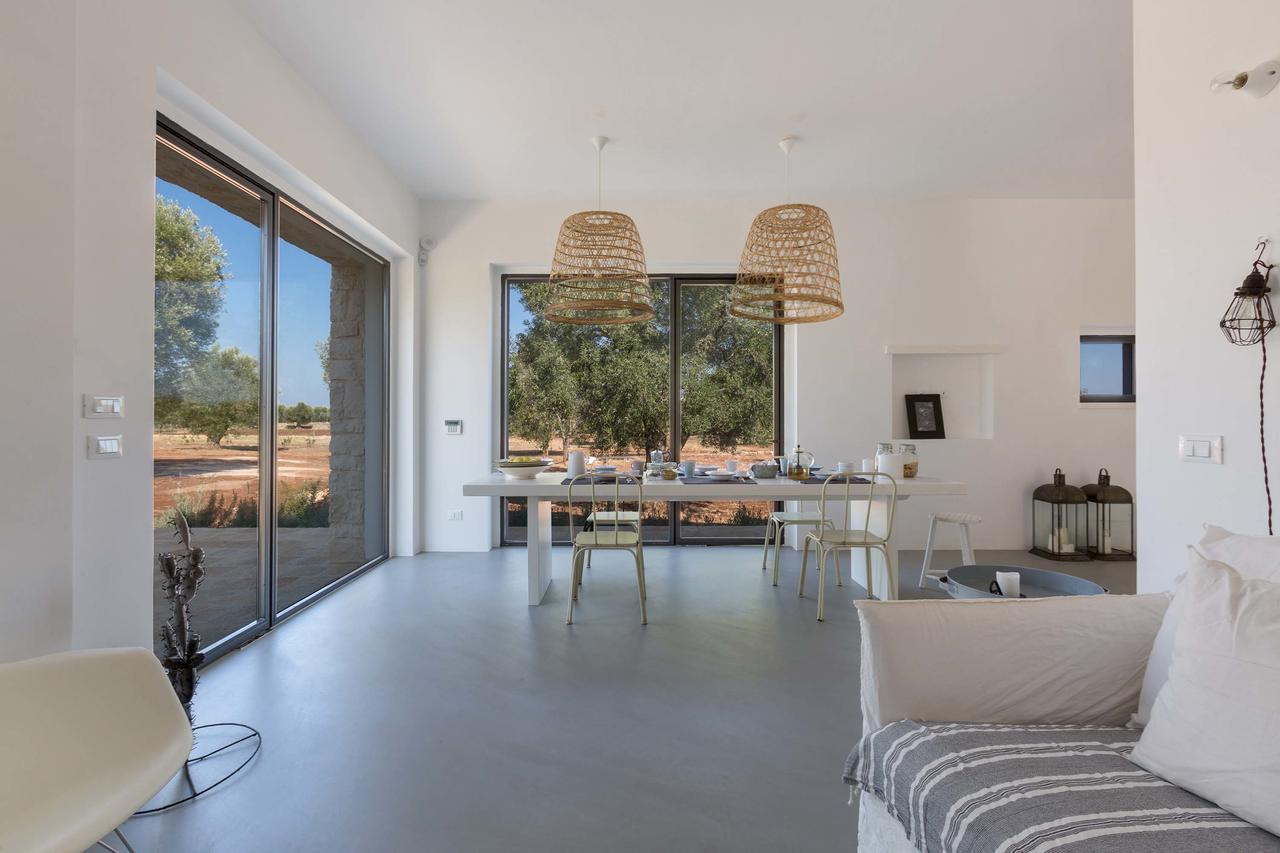 Villa Casale Con Cipresso Ostuni Exterior foto