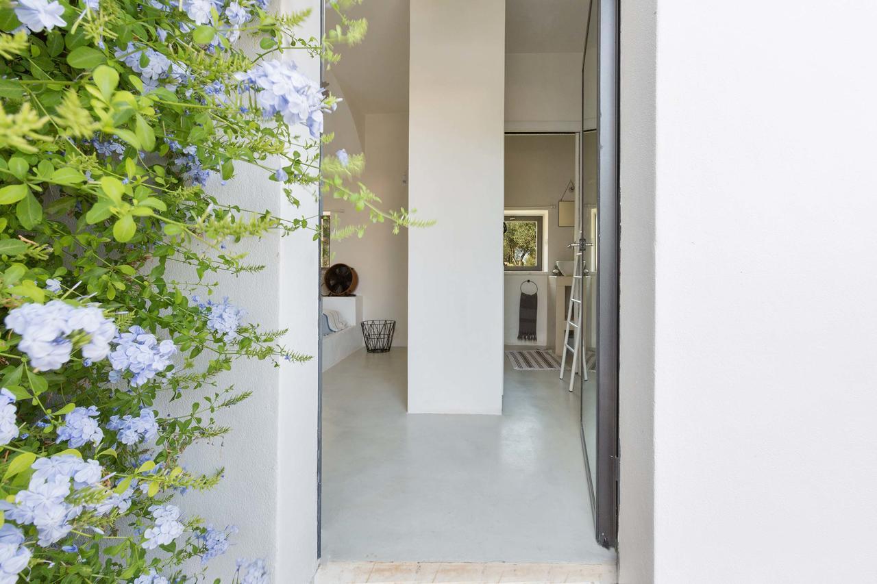 Villa Casale Con Cipresso Ostuni Exterior foto