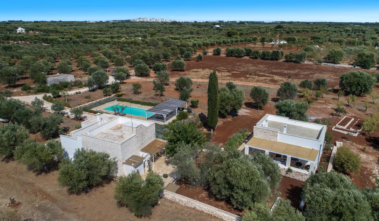 Villa Casale Con Cipresso Ostuni Exterior foto