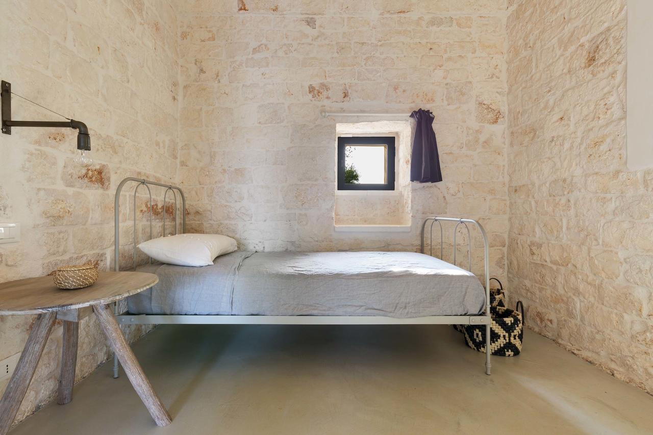 Villa Casale Con Cipresso Ostuni Exterior foto