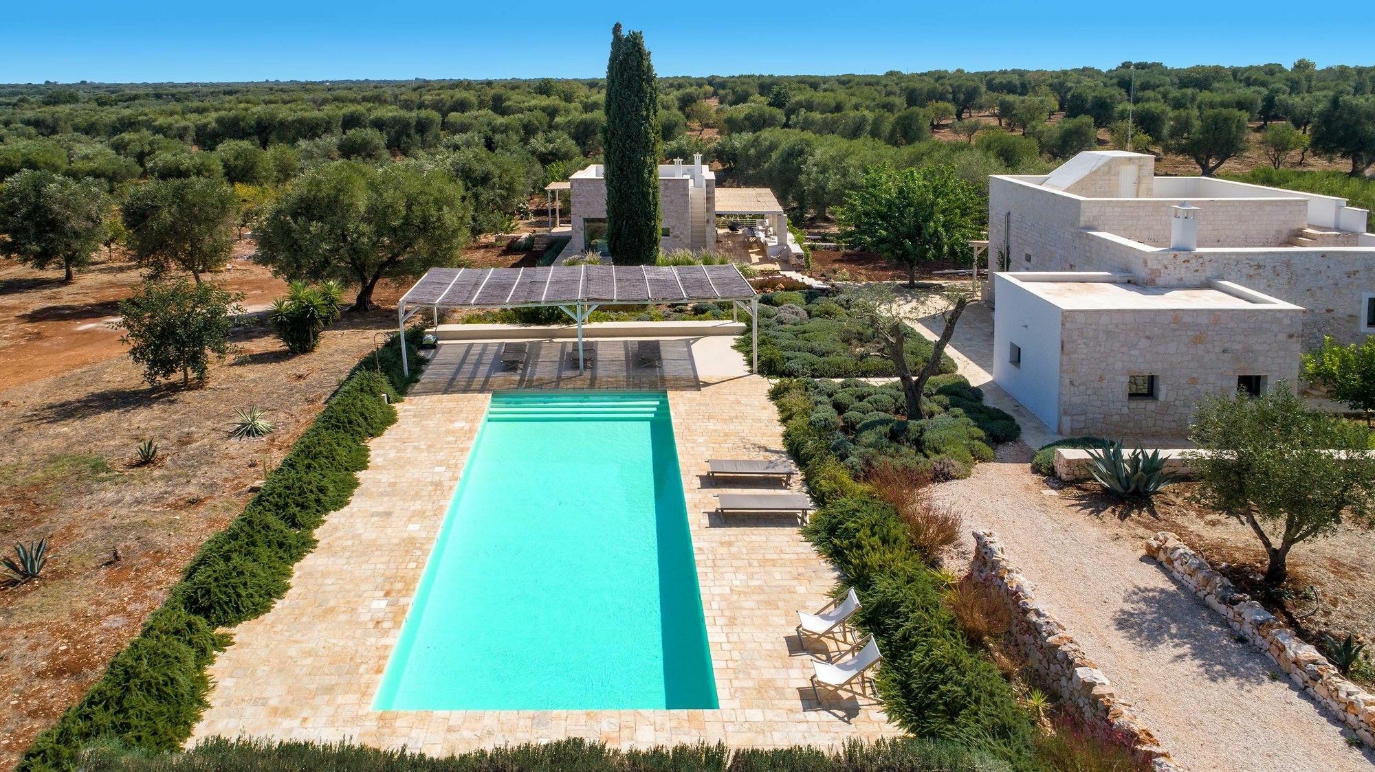 Villa Casale Con Cipresso Ostuni Exterior foto
